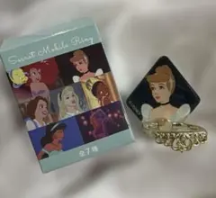 ディズニー　シークレット　モバイルリング　シンデレラ
