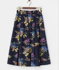ヒューマンセカンドオケージョン　花柄スカート　Mサイズ　ネイビー