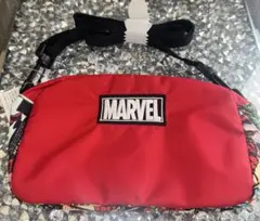 MARVEL ミニショルダーバッグ レッド コミック柄