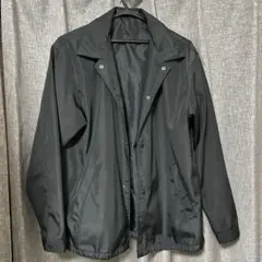 ナイロンジャケット　黒　アウター