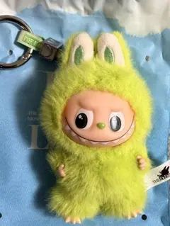 PIN FOR LOVE 【 Ｖ 】イニシャル ミニラブブ labubu 正規品