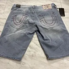 TRUE RELIGION トゥルーレリジョン　ジーパン　ハーフパンツ　Lサイズのサムネイル
