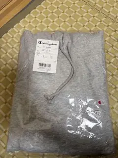 チャンピオン Champion スウェットパーカー メンズL 女性にも