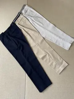 UNIQLOアンクルパンツ3点セット ネイビー .ベージュ ,グレー