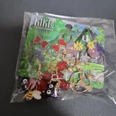 魔女の宅急便　ピアス　新品