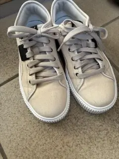 Puma プーマ スニーカー ベージュ 24cm