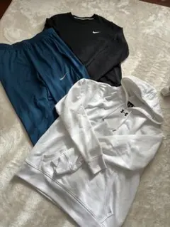 Under Armour パーカー　NIKEおまとめ