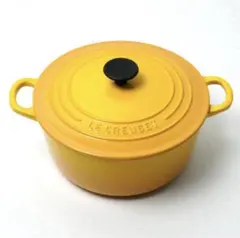 新品　ル・クルーゼ　LE CREUSET 22cm サフランイエロー 新品 ル・クルーゼ LE CREUSET 22cm サフランイエロー Amazon