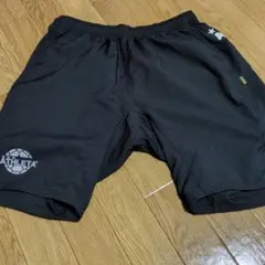 ATHLETA 黒 ハーフパンツ O