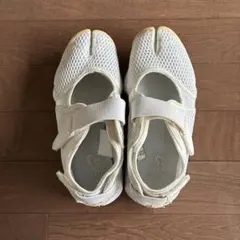 ナイキ エアリフト ホワイト 24.0