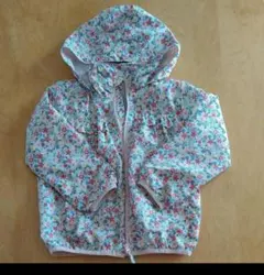 120 ウインドブレーカー　女の子アウター　　小花柄