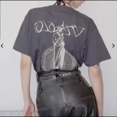 JUEMI WILDHUNCH バックプリントTシャツ　チャコールグレー 美品のサムネイル