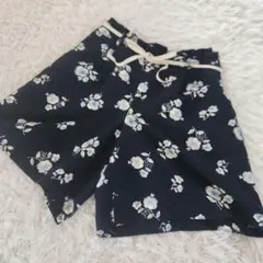 GLACIER グラシア　キュロット ハーフパンツ 花柄 ネイビー M