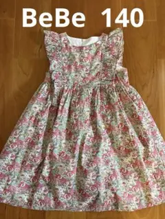 BeBe 花柄ノースリーブワンピース 140cm