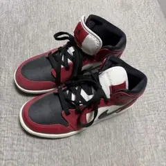 나이키 에어 조던 1 미드 GS 24cm