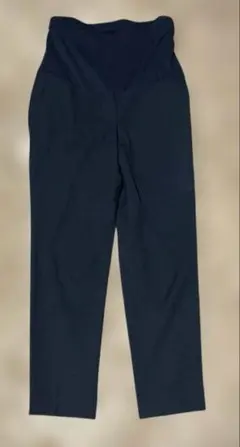 マタニティ　UNIQLO アンクルパンツ