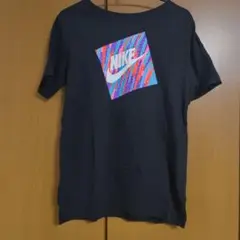 キッズNIKE The Nike Tee グラフィックTシャツ ブラック Lのサムネイル