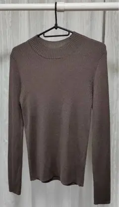 GUブラウンリフ編み長袖ニットとスカートセット