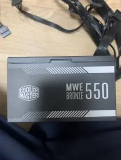 Cooler Master MWE 550 BRONZE 電源ユニット 本体のサムネイル