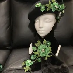 お買い得３点セット❣️ おしゃれベレー帽　ティペット　フェザー蝶々コサージュ