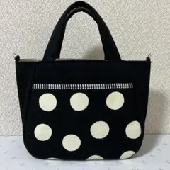 ハンドメイド　ラウンド　トートバッグ　ドット柄　北欧風　デニム黒　前ポケット付き