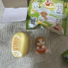 し*ま様 シルバニアファミリー　赤ちゃん&ソファセット メイプルネコの赤ちゃん