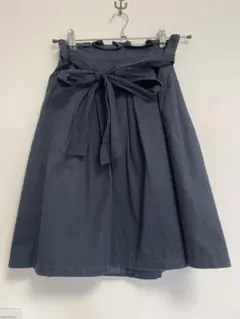 リボン付き膝丈スカートのサムネイル
