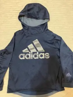 adidas ネイビーフード付きパーカー
