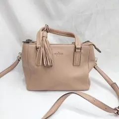 ベージュ ハンドバッグ