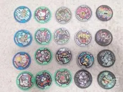 妖怪ウォッチメダル23個まとめ売り - メルカリ
