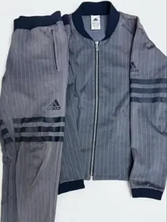 【アディダス】美品 ジャージ 上下セット ブルー Y2K M ドット　水玉 アディダス】美品 ジャージ 上下セット ドット 水玉 Y2K M ドット