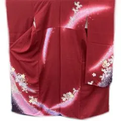 ☆中古品☆振袖　単品　正絹　赤系桜・鞠模様B級品ヤケ有り振袖
