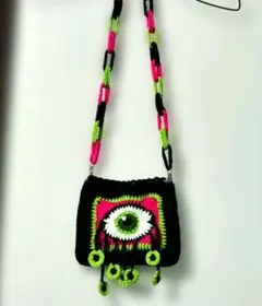 目玉 サコッシュ モンスター 個性的 男女兼用 ショルダーバッグ ニットチェーン