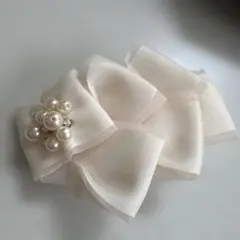 ホワイトリボンパールヘアアクセサリー
