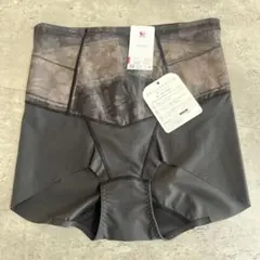 新品　Wacoal 補正下着 ボディシェイプガードル　70 M