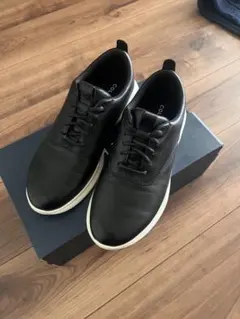 COLE HAAN ブラック スニーカー　24.5㎝