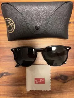 Ray-Ban レイバン サングラス ブラック ケース付き 美品