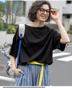 8/15まで値下げ中!!　niko and…　新品サラットドロストワイドTシャツのサムネイル