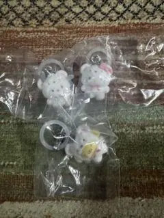 サンリオ ふわふわスノー めじるしアクセサリー　3種
