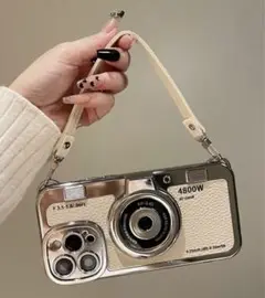 iphone16pro カメラ型iphone用ケース ストラップつき