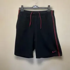 NIKE ショートパンツのサムネイル