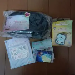 一番くじ　プリキュア　コスチュームポーチ・ステッカー・ラバーチャーム