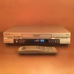 パナソニックVHFビデオNVHX33 G - メルカリ