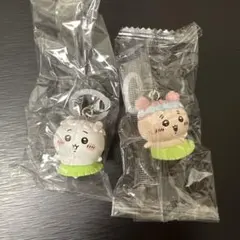 ちいかわ　映画特典　めじるしアクセサリー　ちいかわ、カニちゃん(古本屋)