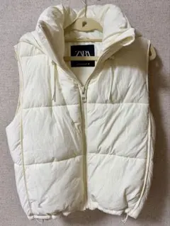 美品　秋冬　ZARA ダウンベスト