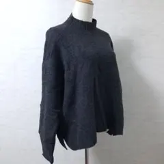 ユニクロ スフレヤーン モックネック セーター チャコールグレー ＊
