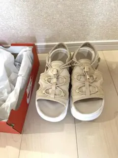 NIKE ナイキ　エアマックスココ　サンダル