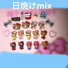 ネイルパーツ♡日焼けキティ　ハローキティ　日焼けシリーズ　キャラmix