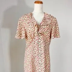 Item thumbnail for item 65dd14c7-d38b-45c0-b36d-b8b6946f274e