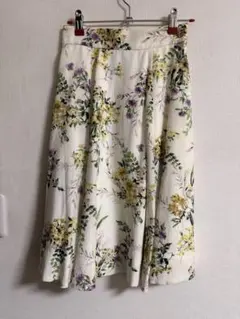 Apuweiser-riche フラワースカート